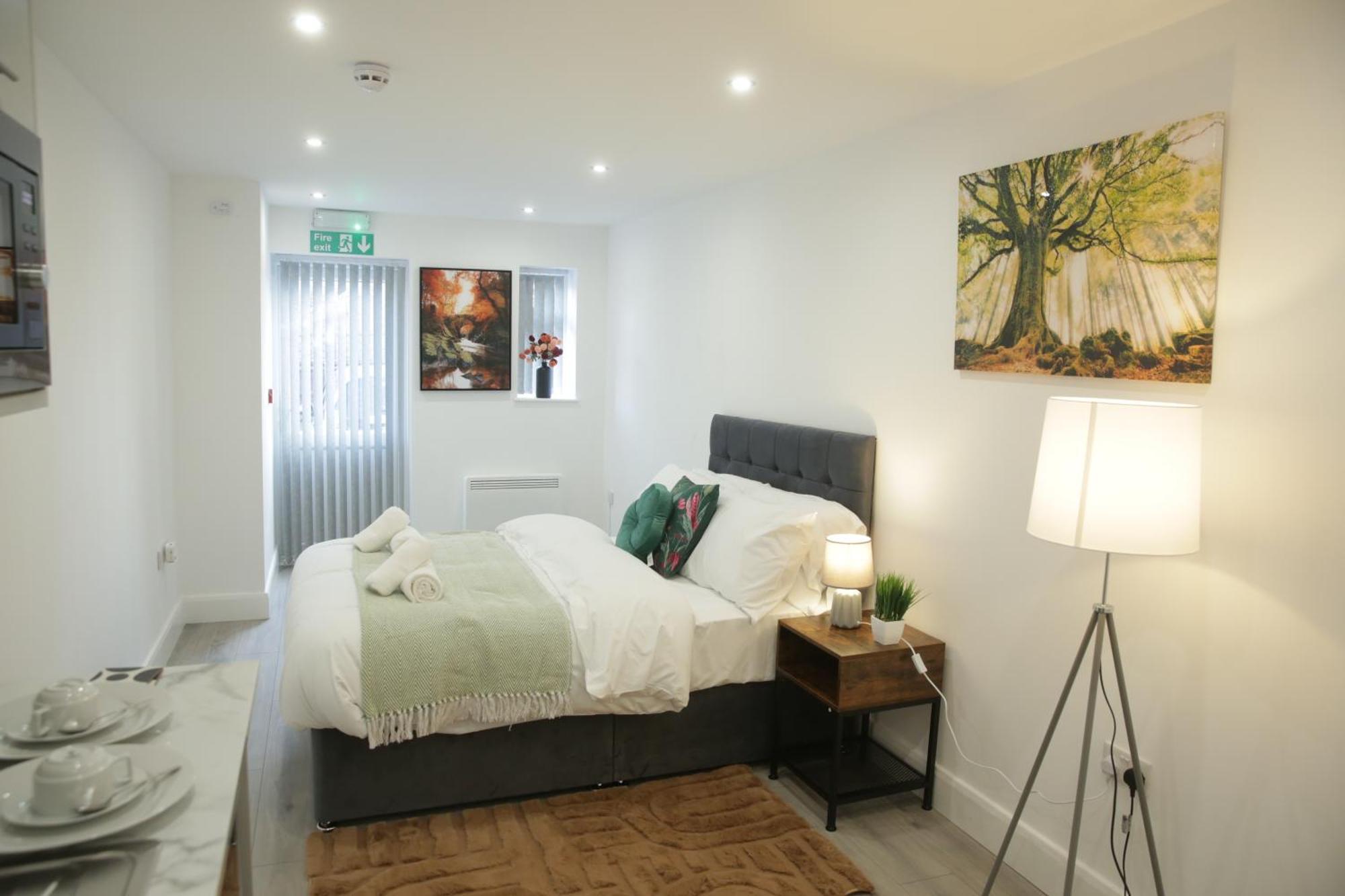 Luton Nook And Kitchen 4 Mins To Luton Airport *