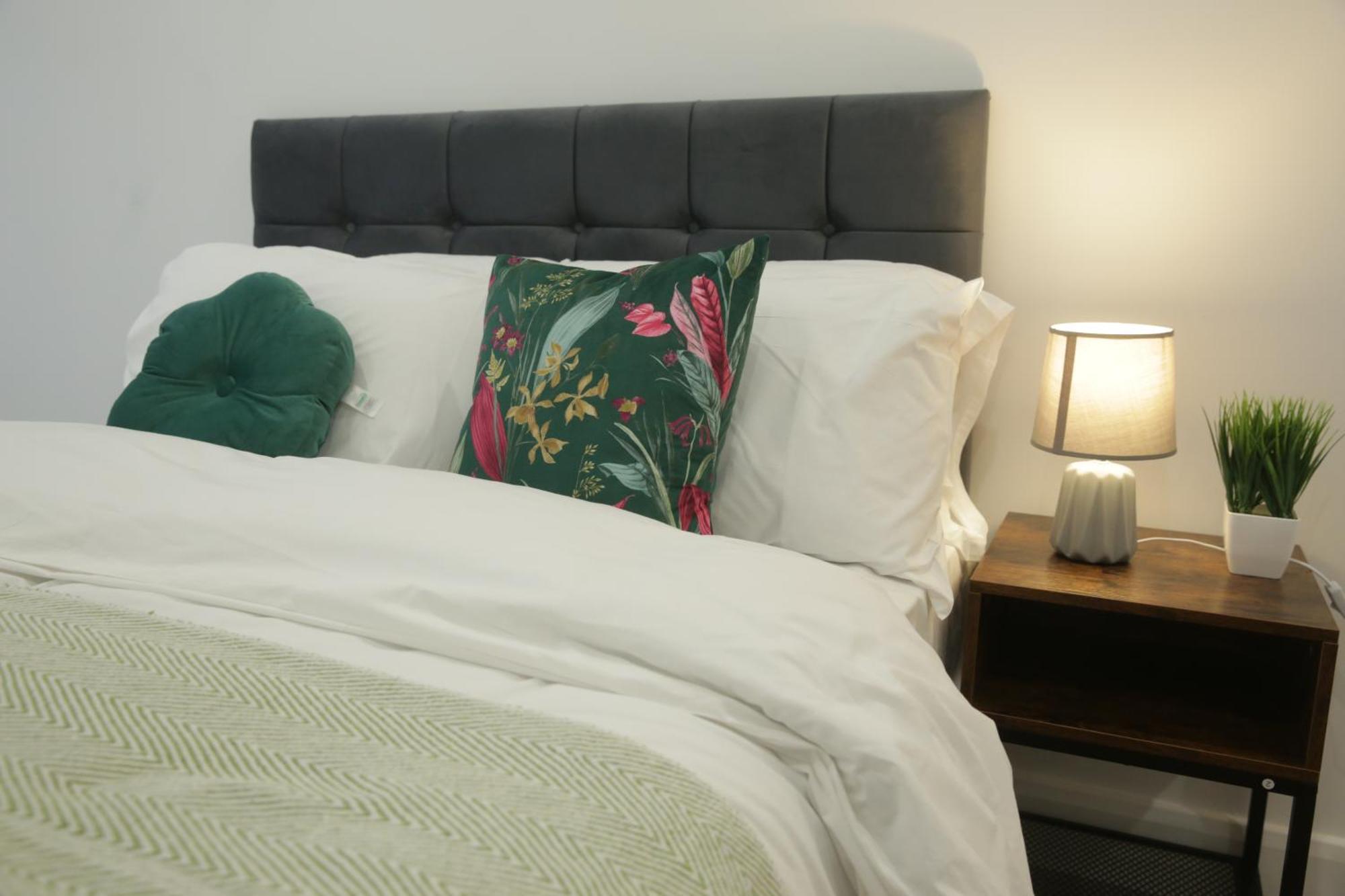 Luton Nook And Kitchen 4 Mins To Luton Airport Homestay Luton (Bedfordshire)