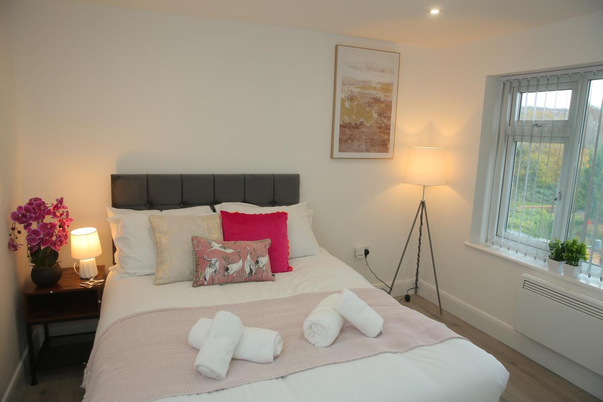 Luton Nook And Kitchen 4 Mins To Luton Airport Homestay Luton (Bedfordshire)