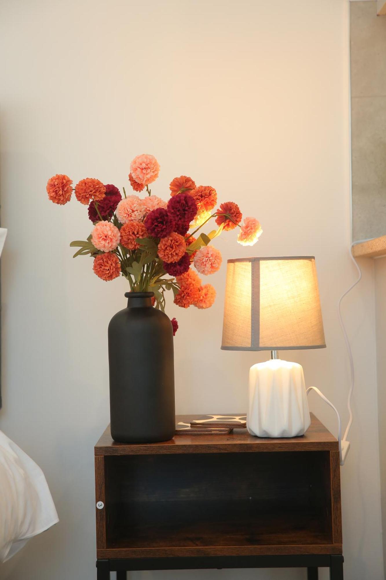 Luton Nook And Kitchen 4 Mins To Luton Airport Homestay