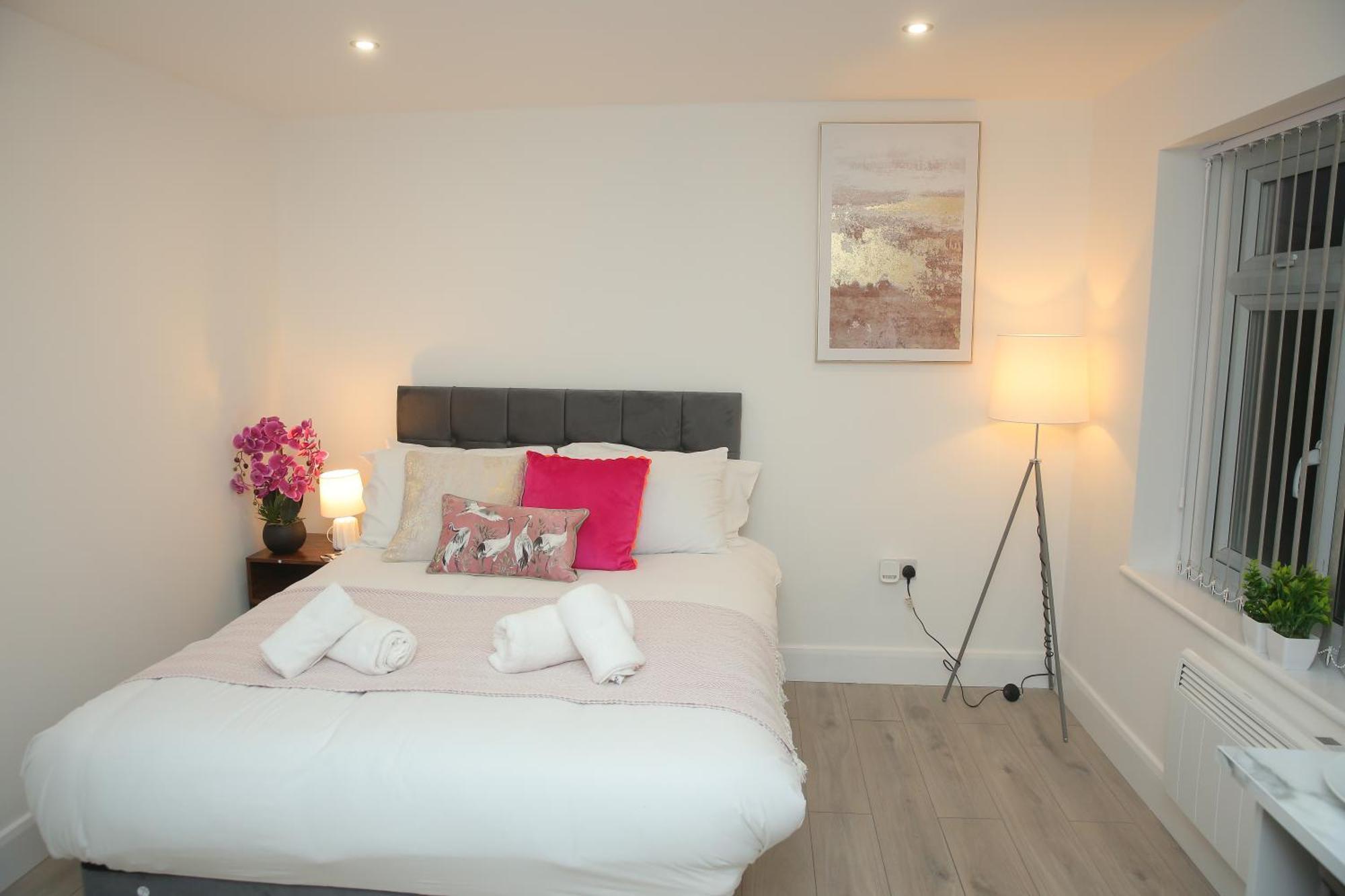 Luton Nook And Kitchen 4 Mins To Luton Airport Homestay Luton (Bedfordshire)