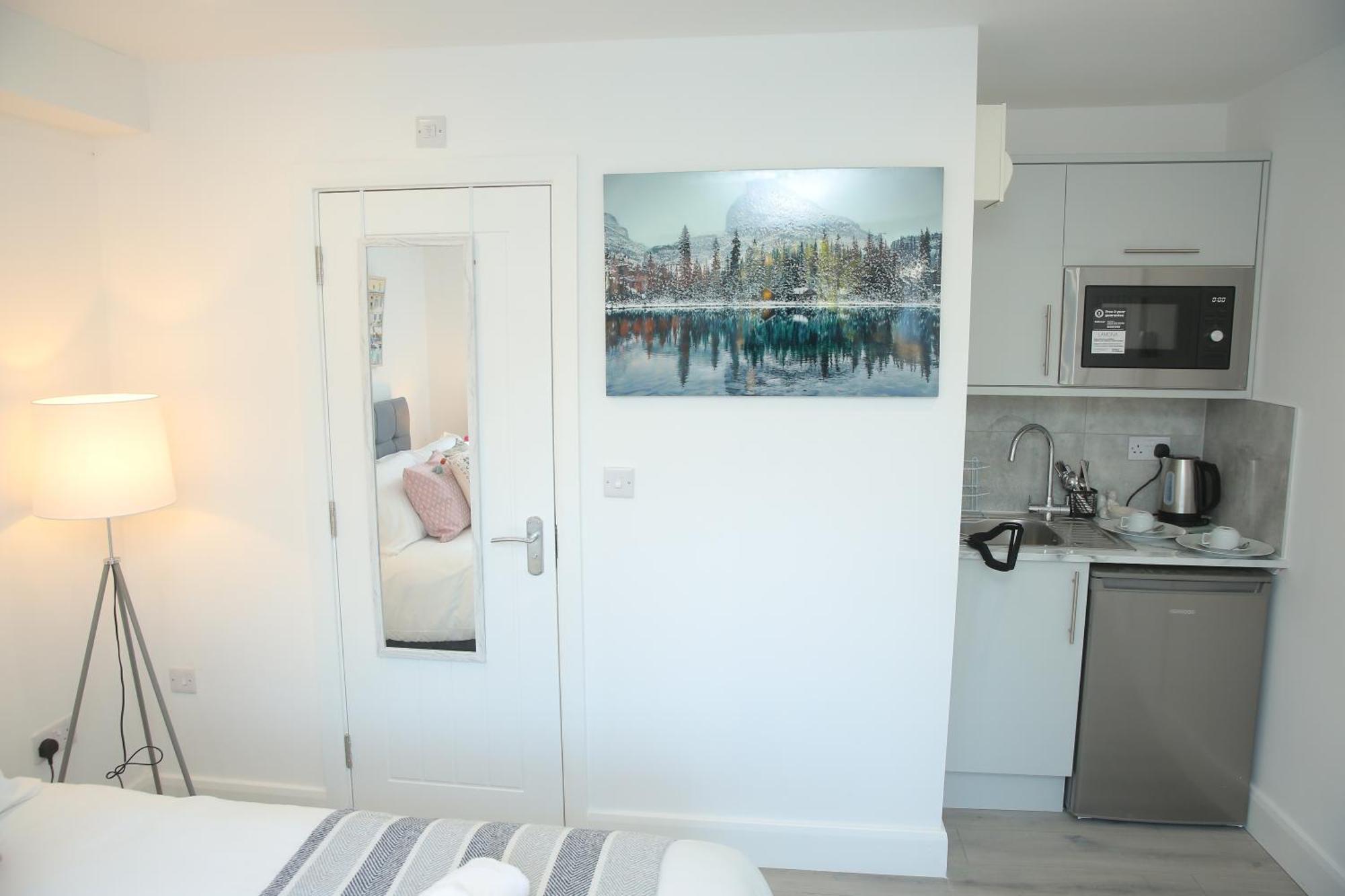 Luton Nook And Kitchen 4 Mins To Luton Airport *