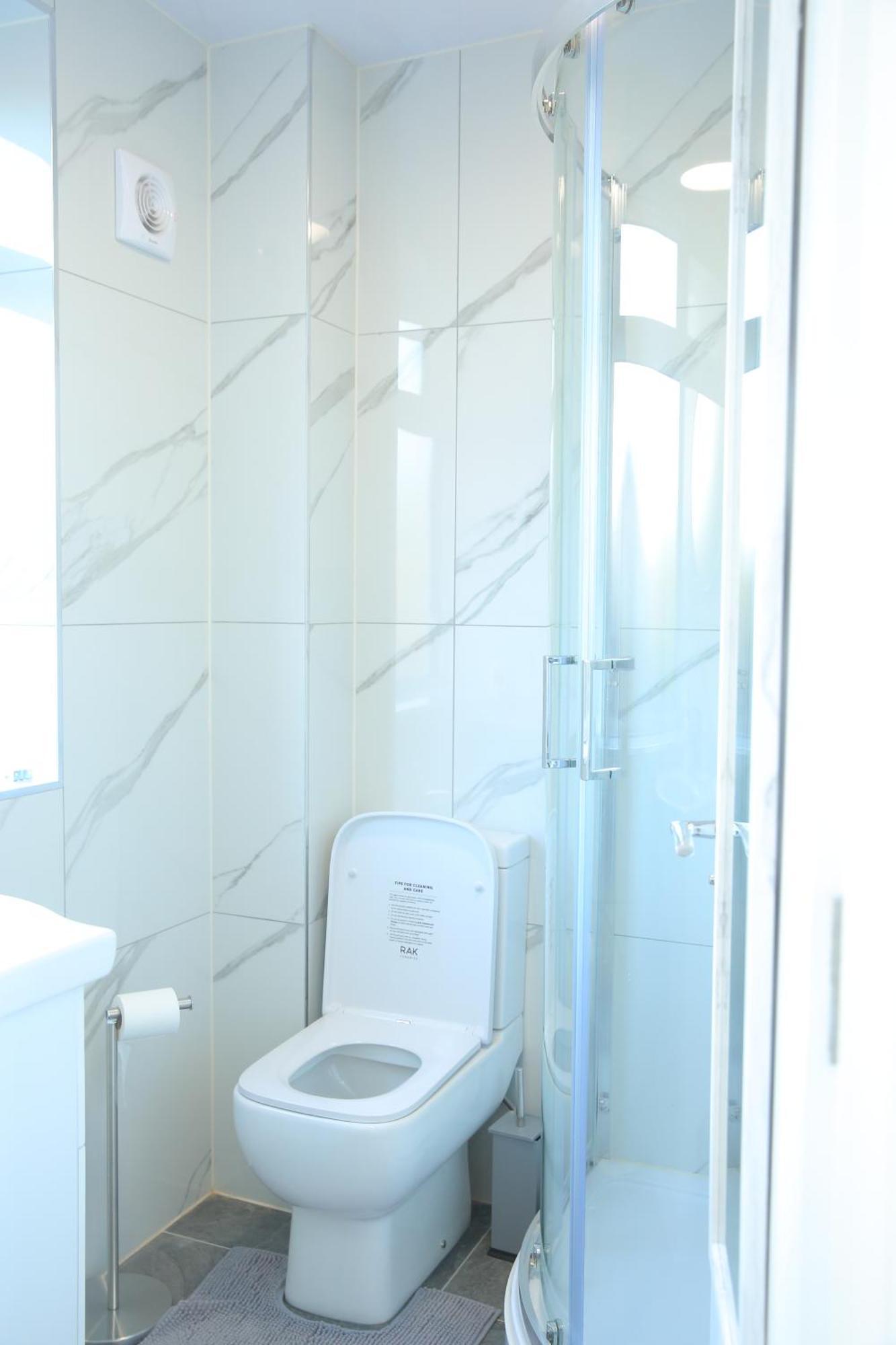 Homestay Luton Nook And Kitchen 4 Mins To Luton Airport *