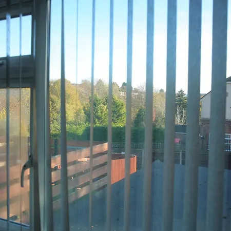 Luton Nook And Kitchen 4 Mins To Luton Airport Apartment Exterior photo